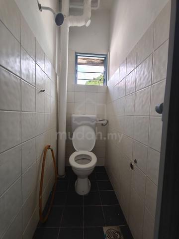 Taman Daya Shop Apartment 5