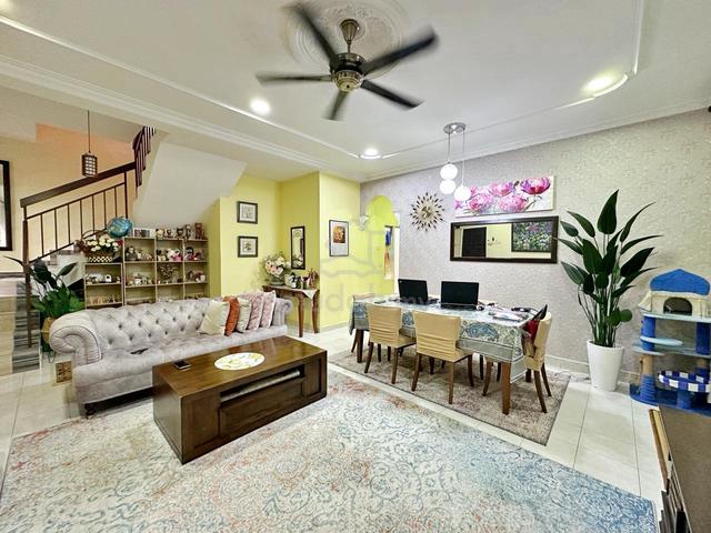 (CANTIK) SEMI D BANDAR BUKIT MAHKOTA BANGI. RENOVATED. BOOK Now ! 1