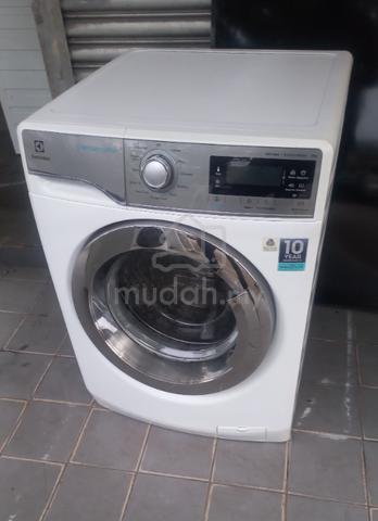 Carousel Image