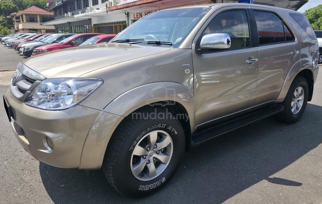 2008 Toyota FORTUNER 2.7 A V FACELIFT (A) (SUV)💛 - 1