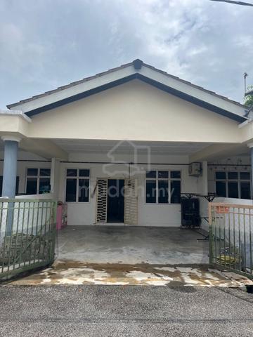 Rumah Teres Renovate Cantik Pekan Pahang 1