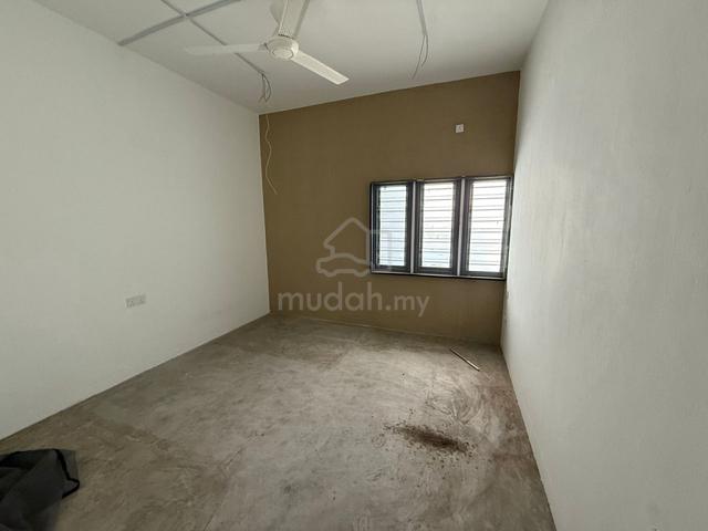 Flat Jalan Sultan Iskandar 5
