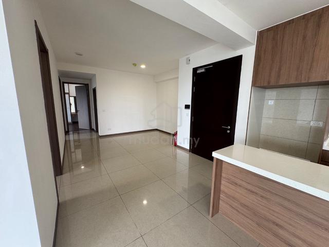 Jesselton Twin Towers 1