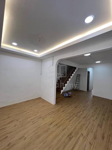Kluang, Tmn Sri Jaya, 2Tingkat 3bilik Unblock, Full loan Gunung Lambak 1