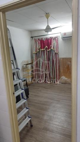 Pangsapuri Angsana (Bukit Puchong 2) 1