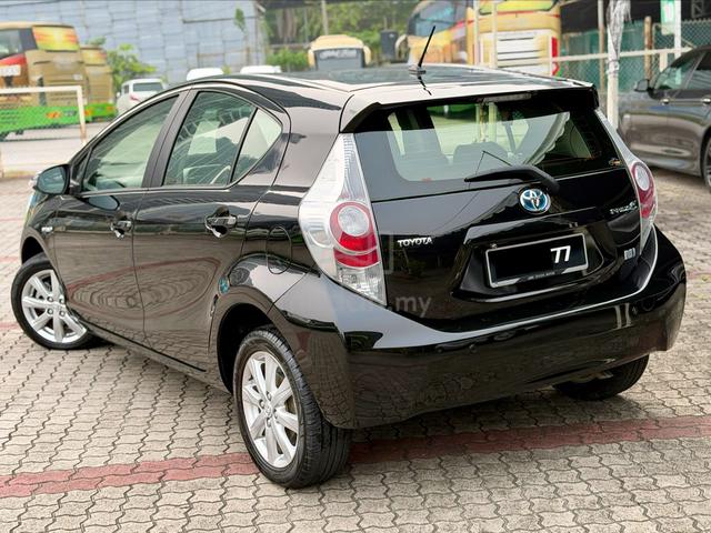 2013 Toyota PRIUS C 1.5 HYBRID FULL SERVICE TOYOTA - 3
