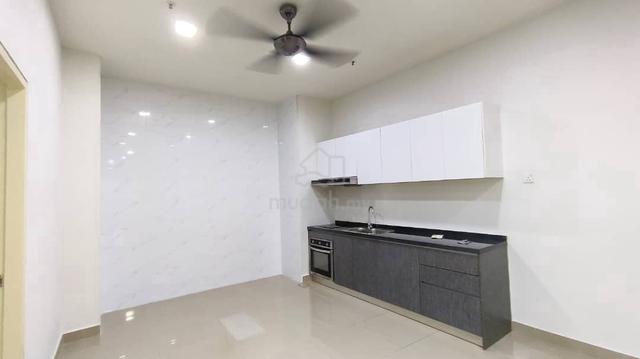 E Suite-Designer Suite @ Emerald Avenue 2