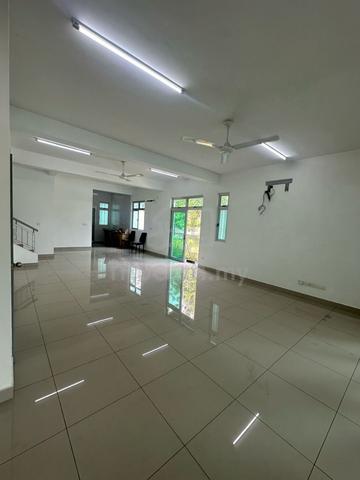 Rimbun Vista Corner Lot For Rent, Seremban 2 1