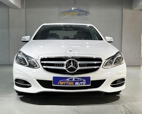 2013 Mercedes-Benz E200 2.0 / R/CAmera / C/Loan - 3