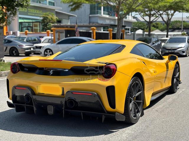 2016 Ferrari 488 GTB 3.9 V8 (A) - 4