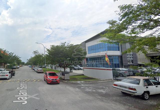 2 Storey Semi D factory @ SEMTEC Industrial park, Semenyih, Selangor 3