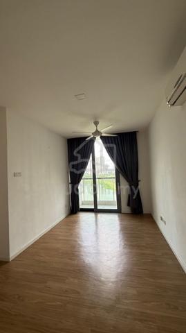 LakeFront Residence 1