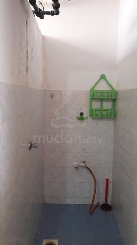 Taman Alam Perdana Apartment 4