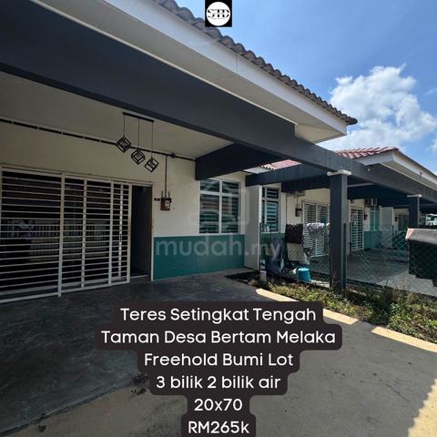Teres Setingkat Tengah Taman Desa Bertam Tanjung Minyak Melaka 1