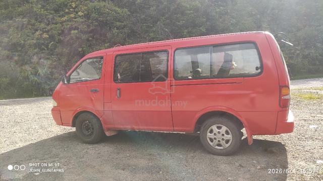 Van 12 Penumpang 2005 Kia PREGIO 2.7 (M) - 4