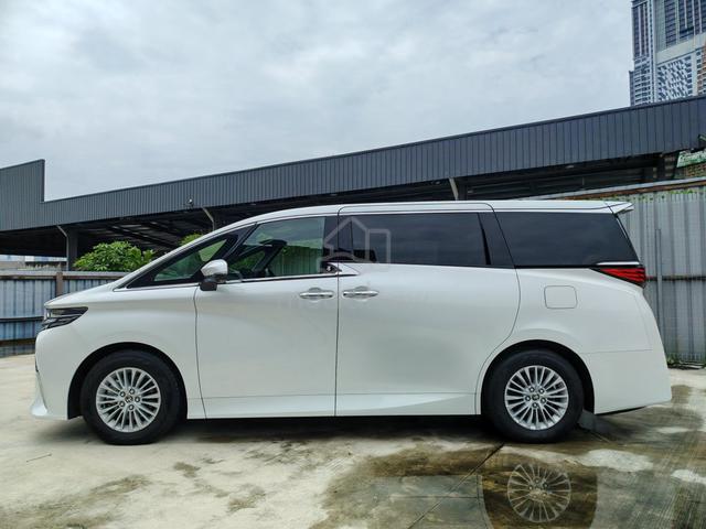 2025 Toyota ALPHARD 2.5 HYBRID X (A) GRADE 4.5B - 5