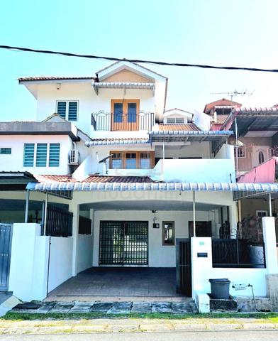 2.5 Storey Fully Furnished House for Sale – FREEHOLD – Near AEON Stati 1