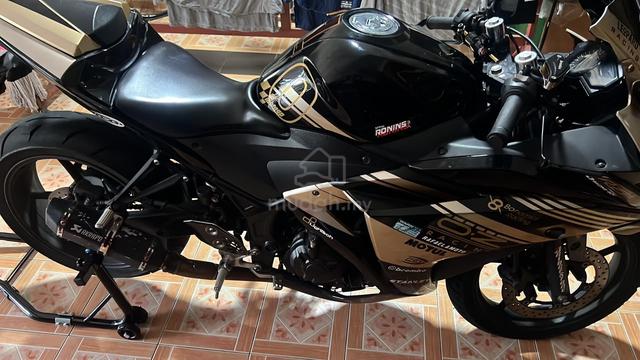 Yamaha R25m v1 2017 - photo 3 of 7