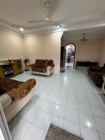 F/Furnish Double Storey Lapangan Melodi Song Choon Botani Gunung rapat 1