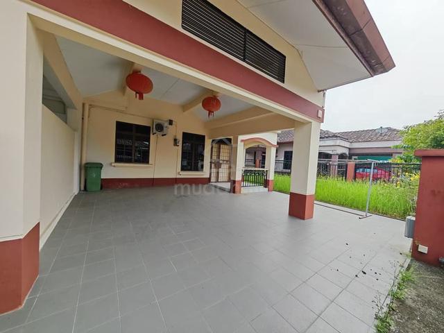 Hidden Gem, Well Maintained Terrace Corner @ Matang Jaya, Kuching. 1