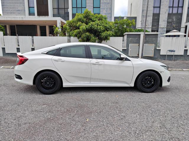 2017 Honda CIVIC 1.8 S i-VTEC (A) - 3