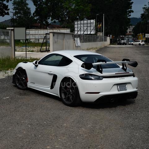 2022 Porsche CAYMAN 718 GT4RS (A) RS Carbon Seat - 3