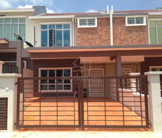 Double Storey Taman Pelangi Semenyih 2 (Rafflesia) 1