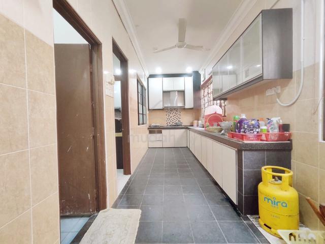 [Renovated & Nice House] Semi D Bandar Nusaputra Puchong 5