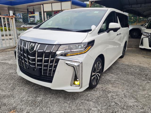 2022 Toyota Alphard 2.5 SC Sunroof Grade 4.5 Unreg - 2