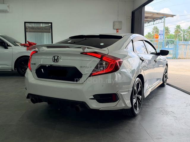 2017 Honda CIVIC 1.8 S I-VTEC (A) - 4