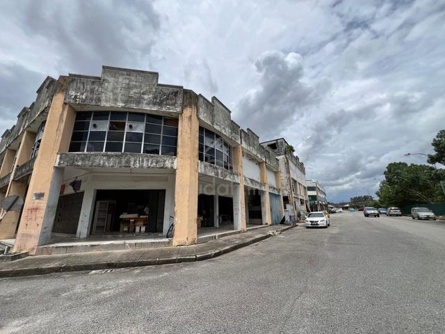 Melawati Double Storey Corner Shop lot Fulloan selesa Jaya tun aminah 1