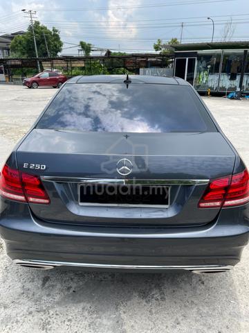 2016 Mercedes Benz E250 CGI AVNTGRDE(CBU) 1.8 (A) - 4