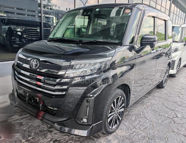 2023 Toyota ROOMY Custom GT 15k KM GRED 4.5 - 1