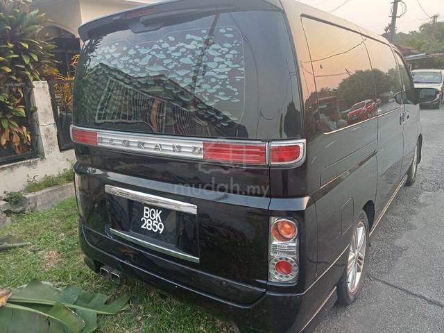 2004 Nissan ELGRAND 3.5 HIGHWAY STAR UA-E51 (A) - 3