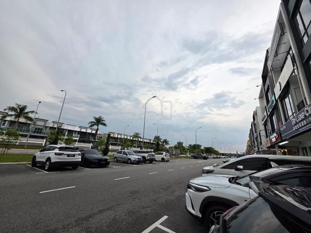 Austin Crest Emerald 2 Shoplot 2nd Floor For Rent 1