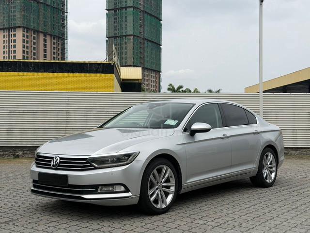 2018 Volkswagen PASSAT 2.0 TSI HIGHLINE (CKD) (A) - 5