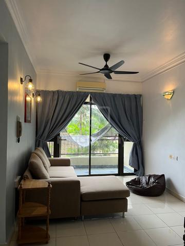 E-Park Condominium 1