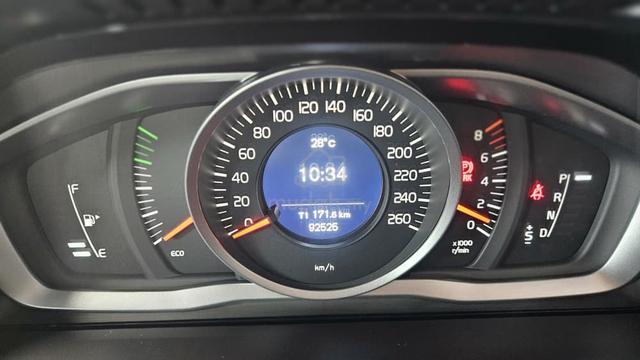 Volvo XC60 2.0 T5 DRIVE E F/lift (A) K/less E/seat - 4