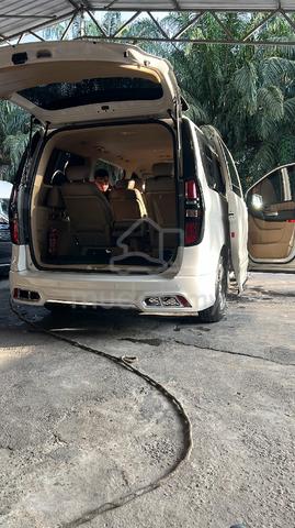 2018 Hyundai GRAND STAREX 2.5 ROYALE FACELIFT (A) - 2