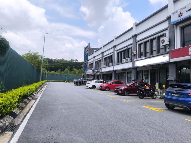 [Biggest Unit|GROUND FLOOR] Shoplot Alam Damai,Cheras GRAB NOW 1