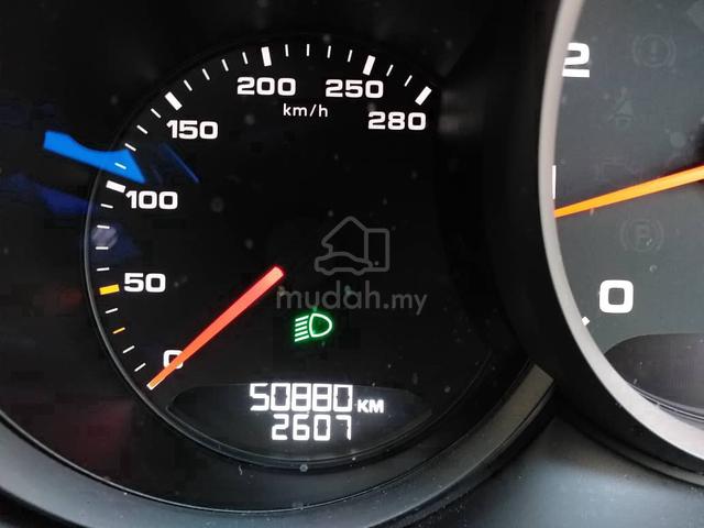 2016 Porsche MACAN 2.0 GTS TURBO CBU NEW FACELIFT - 4