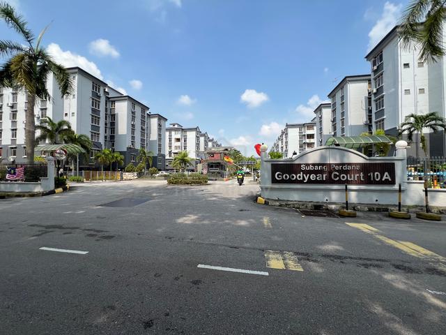 Goodyear Court 10 1