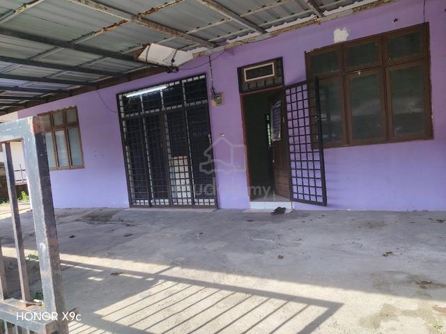 rumah semi d padang tembak pc 1