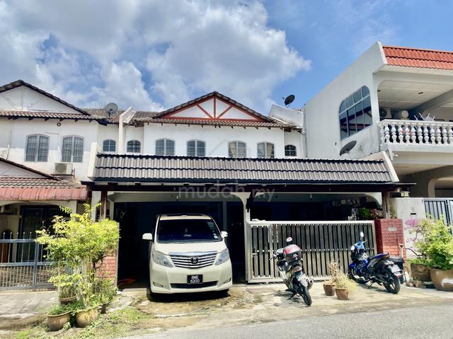 Double Storey 28 X 110 SQFT 1