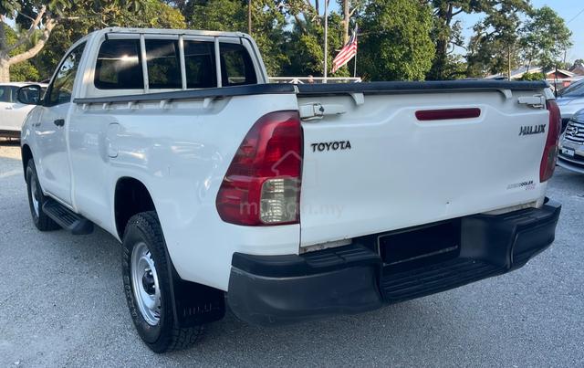 2019 Toyota HILUX 2.4 FACELIFT (M) - 2