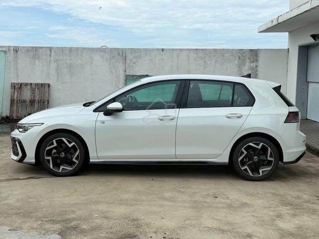 2026 Golf 1.5 eTSI R-Line IQ Drive - Super Deal - 5