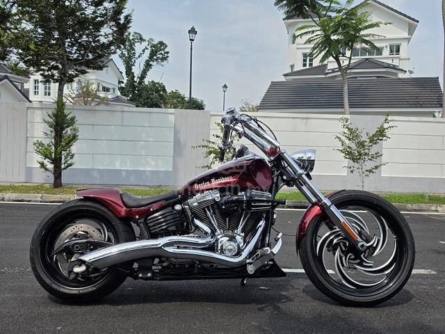 2009 HARLEY-DAVIDSON ROCKER C 96ci CBU New 16k KM - photo 2 of 10