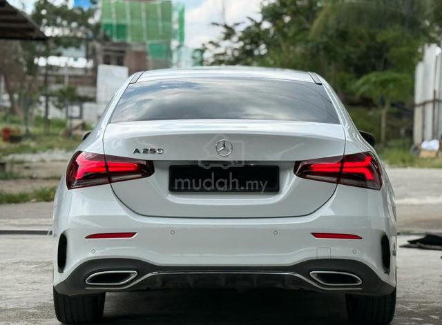 2019 Mercedes Benz A250 2.0 AMG LINE (A) - 4
