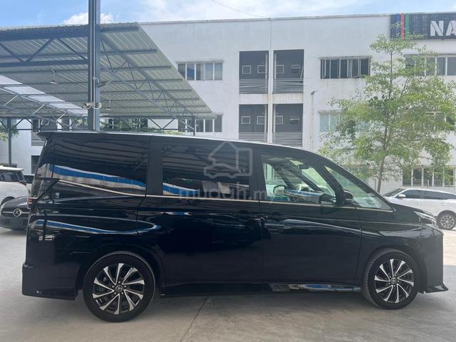 2022 Toyota VOXY 2.0 S-Z GRADE 4.5BB BLACK - 3