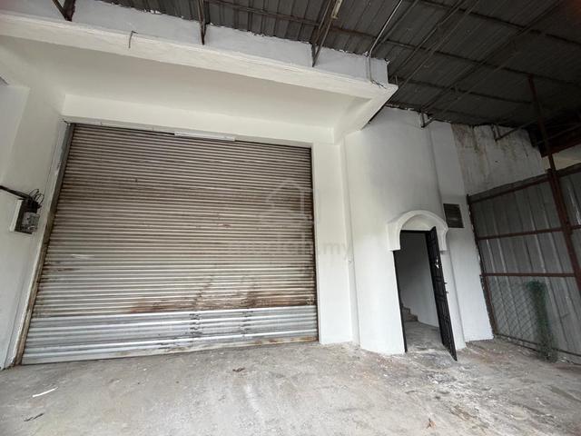 1.5 Storey Terrace Factory, Taman Putri Kulai
, Kulai 1